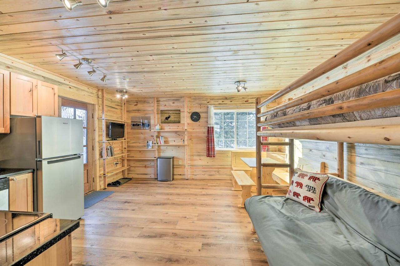 Cozy Island Park Cabin, 20 Mi To Yellowstone! 외부 사진