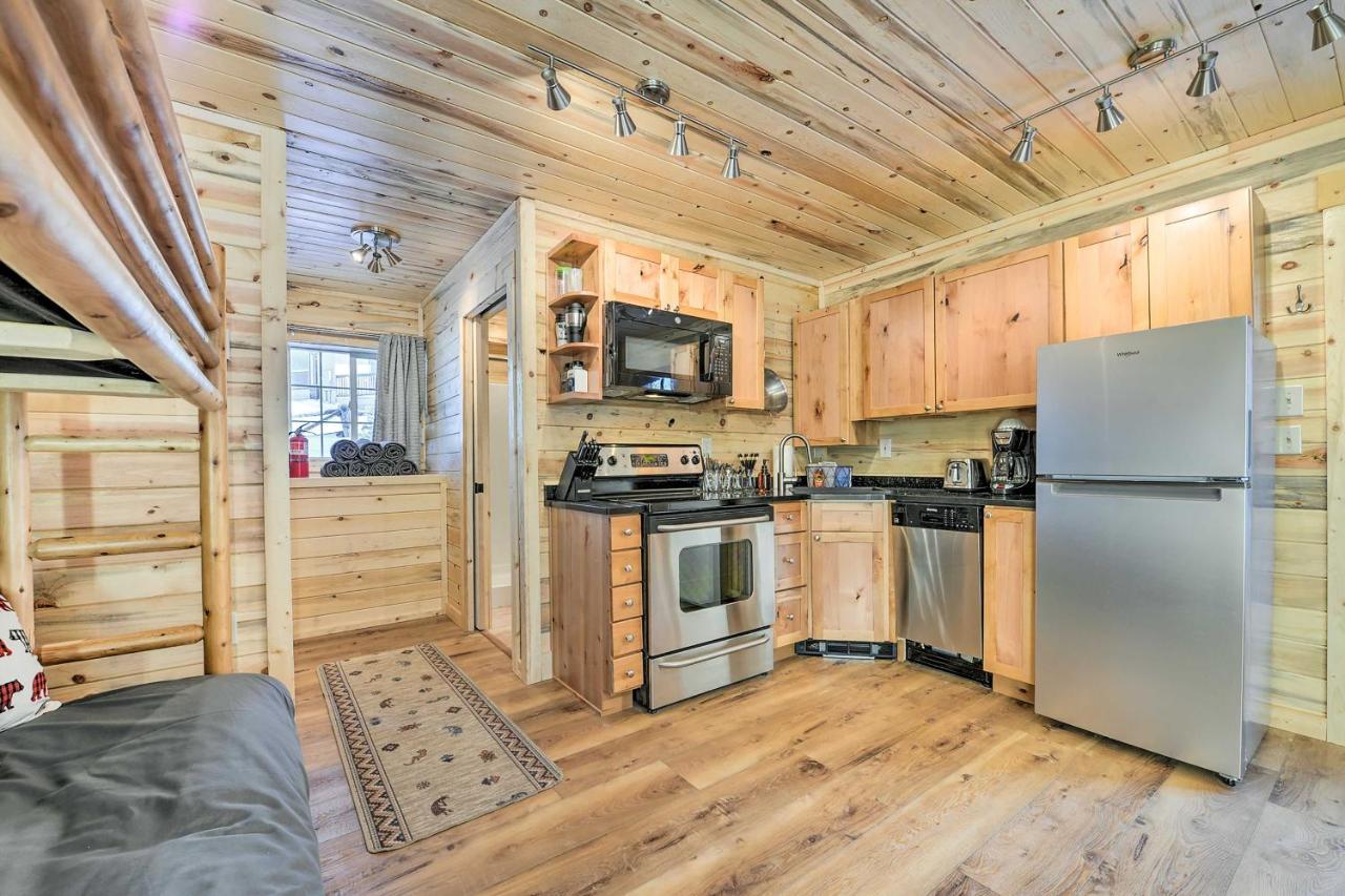 Cozy Island Park Cabin, 20 Mi To Yellowstone! 외부 사진