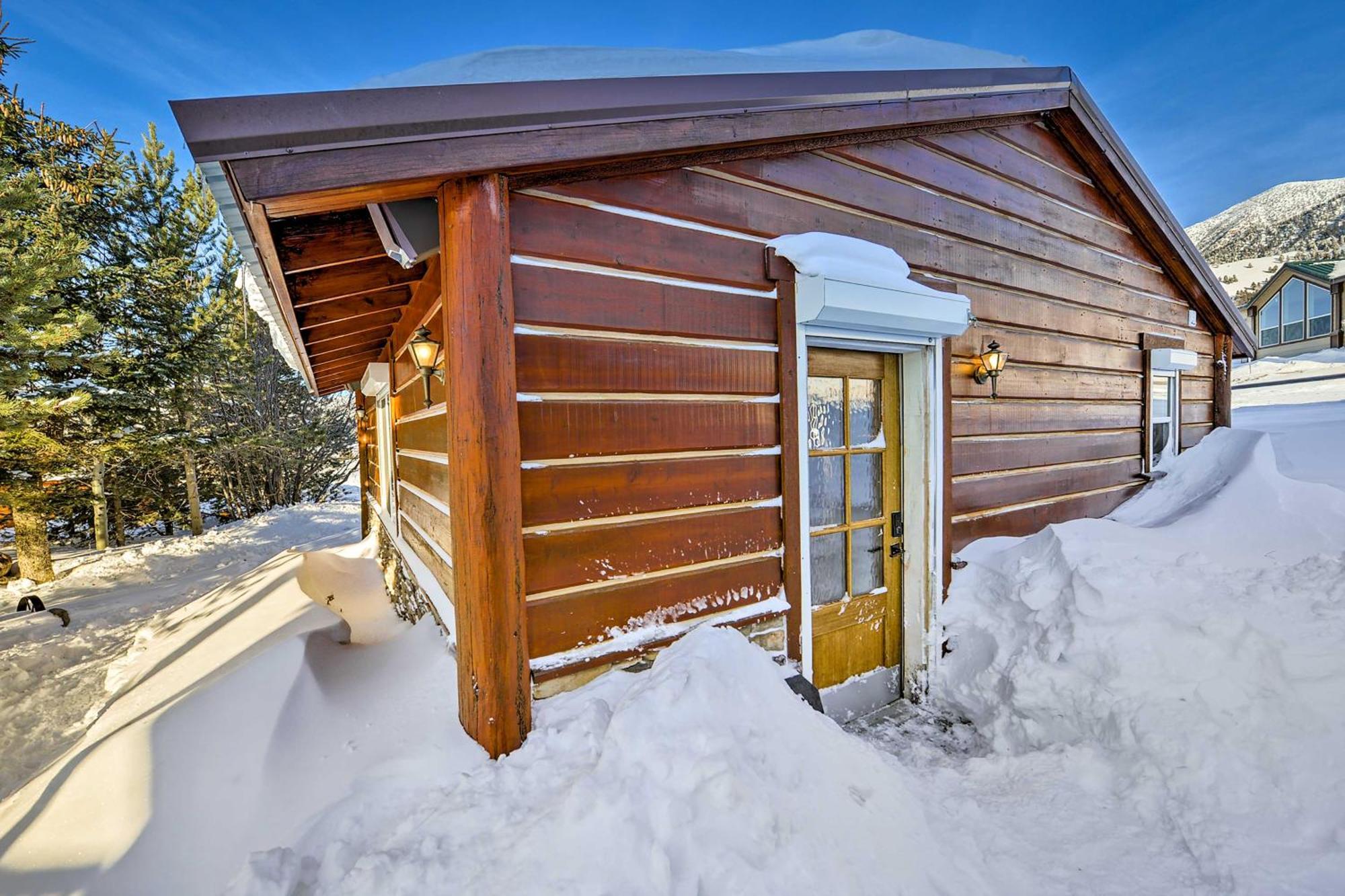 Cozy Island Park Cabin, 20 Mi To Yellowstone! 외부 사진
