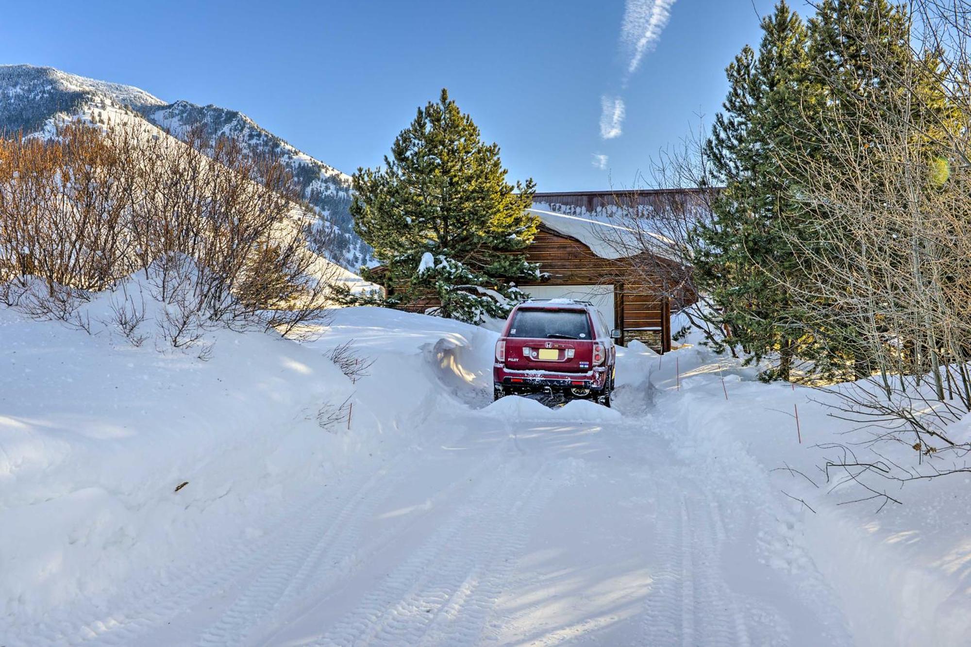 Cozy Island Park Cabin, 20 Mi To Yellowstone! 외부 사진