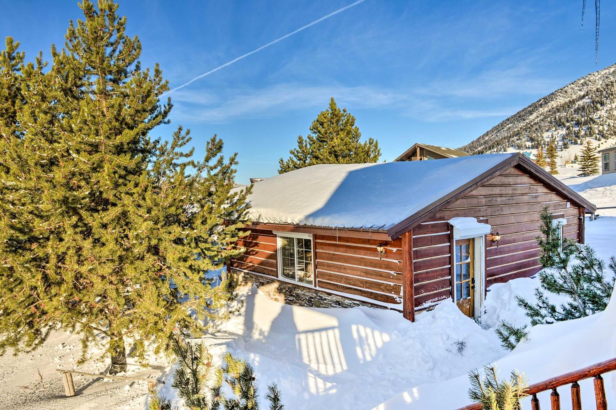 Cozy Island Park Cabin, 20 Mi To Yellowstone! 외부 사진