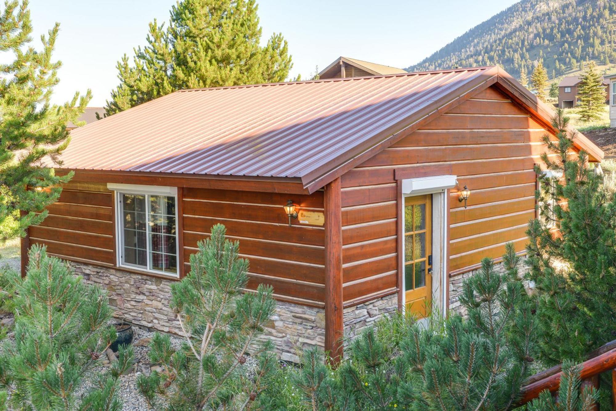 Cozy Island Park Cabin, 20 Mi To Yellowstone! 외부 사진